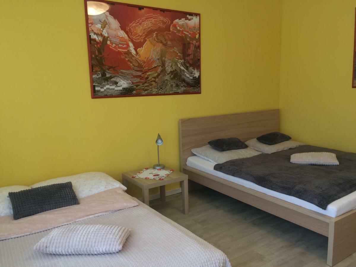 Apartment Praha 4 エクステリア 写真